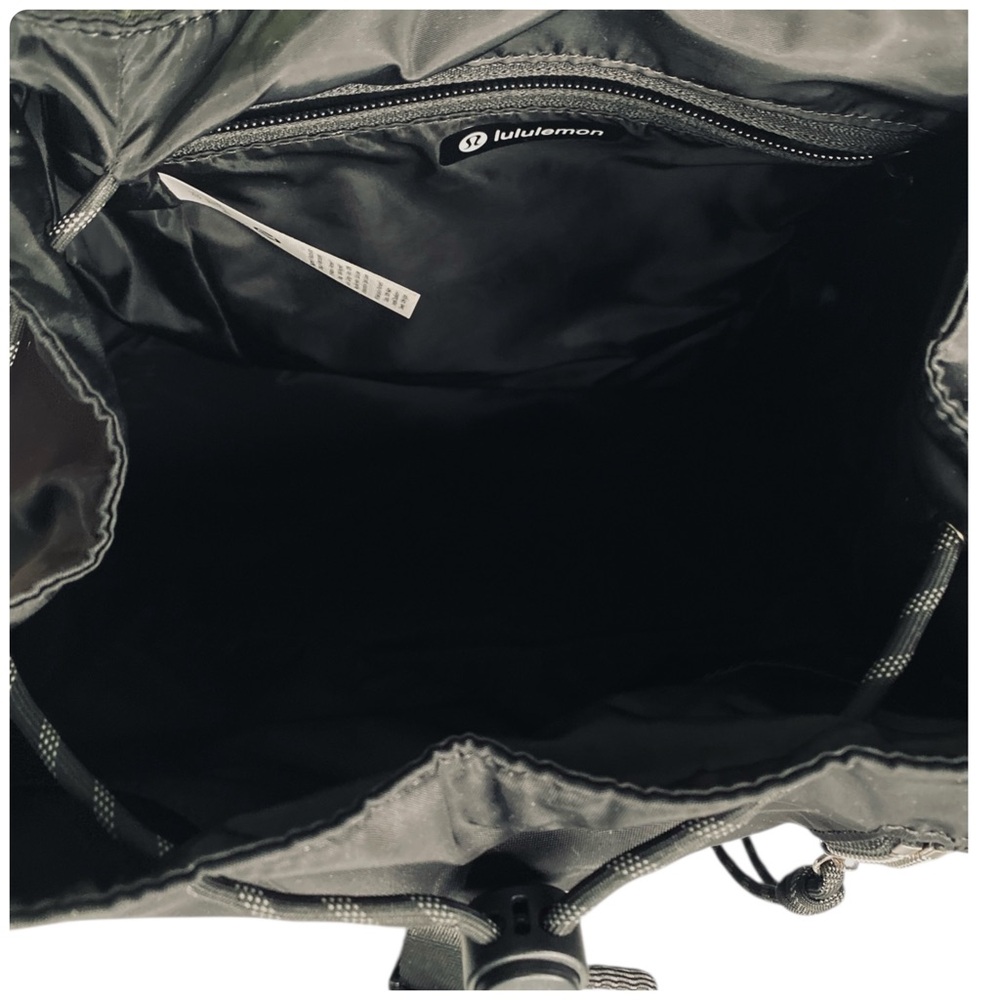 Lululemon Drawstring Bucket Backpack 10l - Nwot - image 7